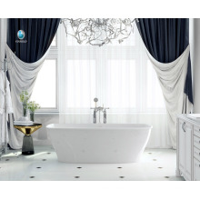 salle de bains de luxe conception résine matériau de pierre non-jaune intérieur trempage une personne bain chaud